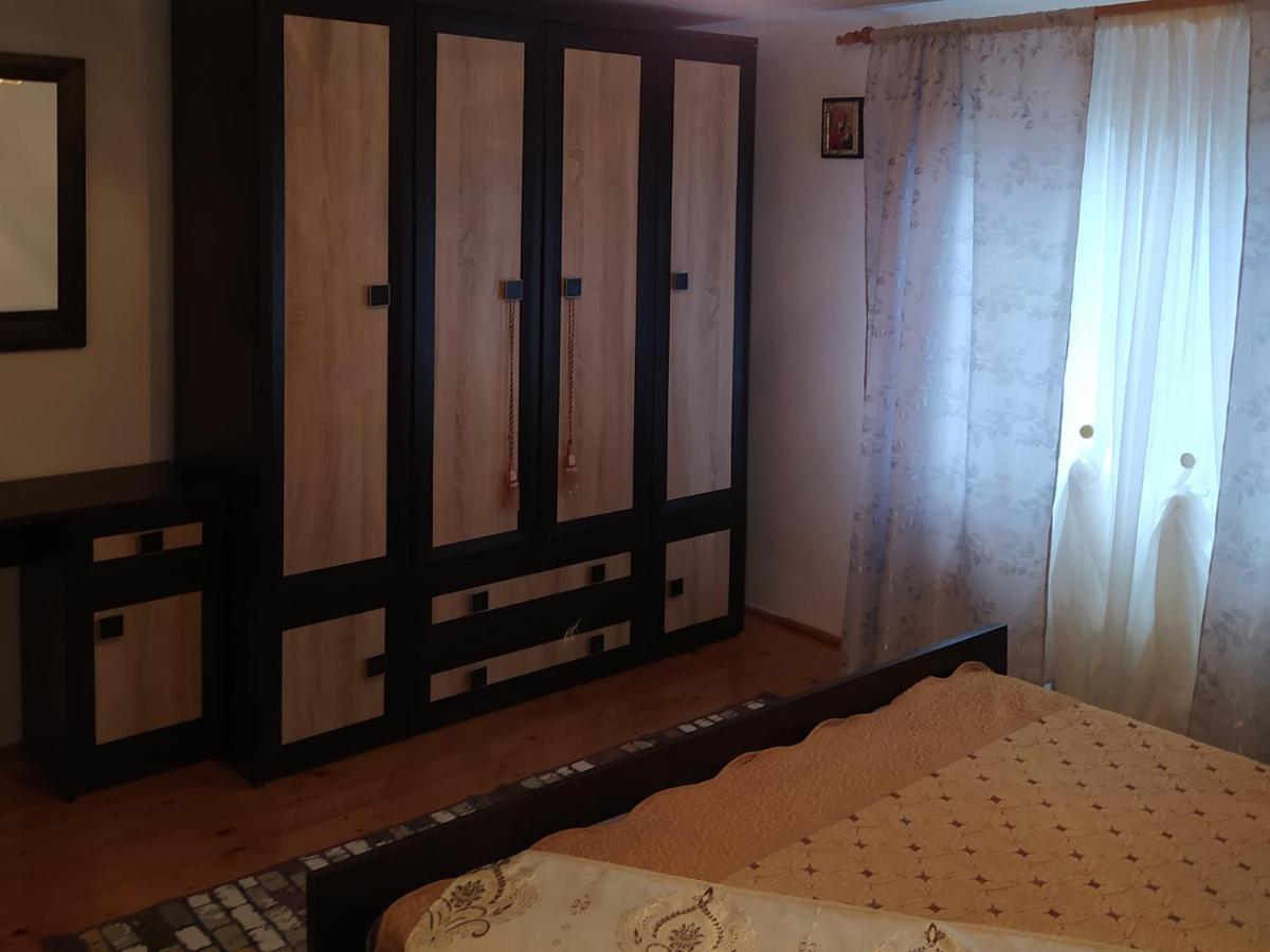 Casa Молдовица Экстерьер фото