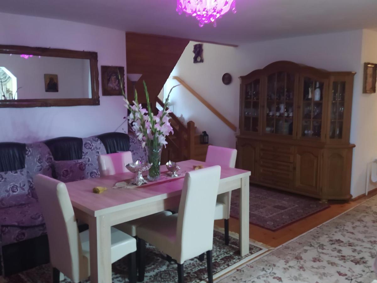 Casa Молдовица Экстерьер фото