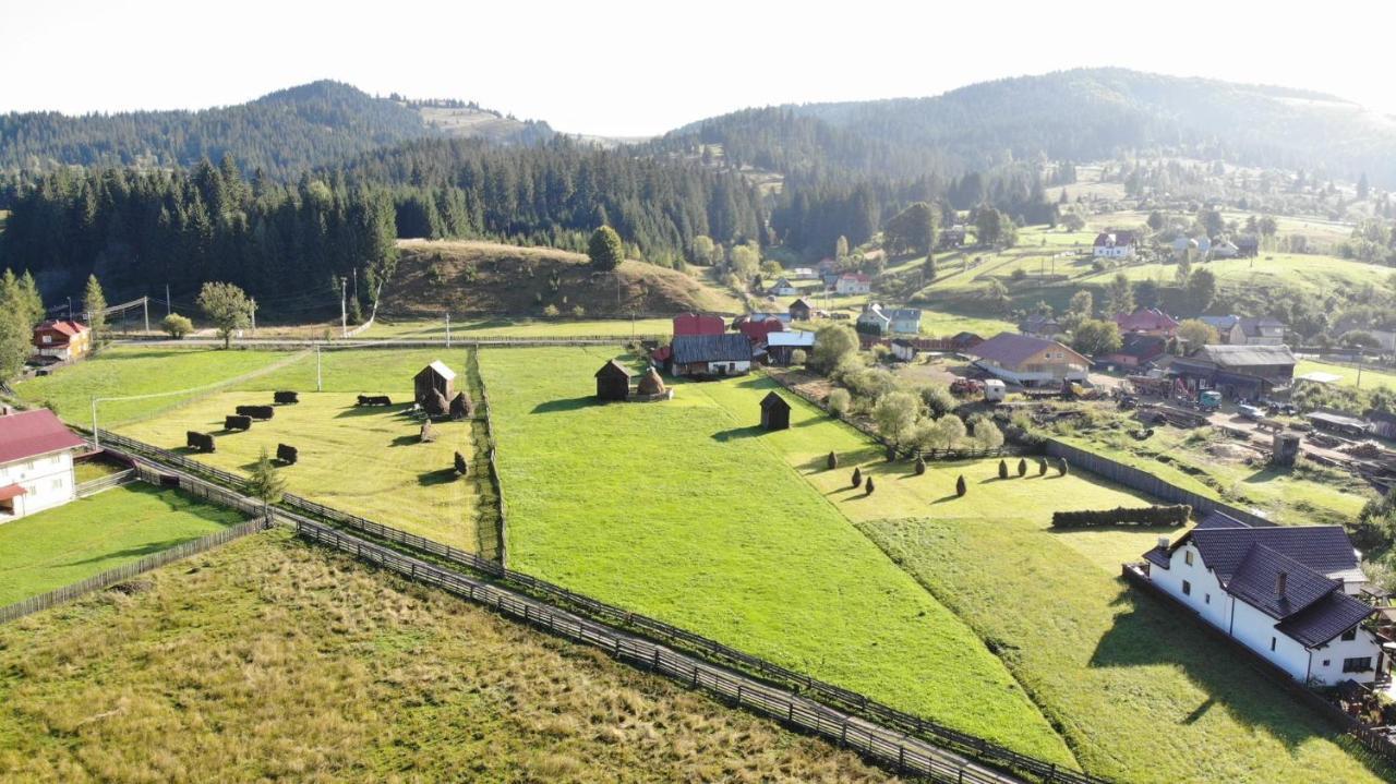 Casa Молдовица Экстерьер фото